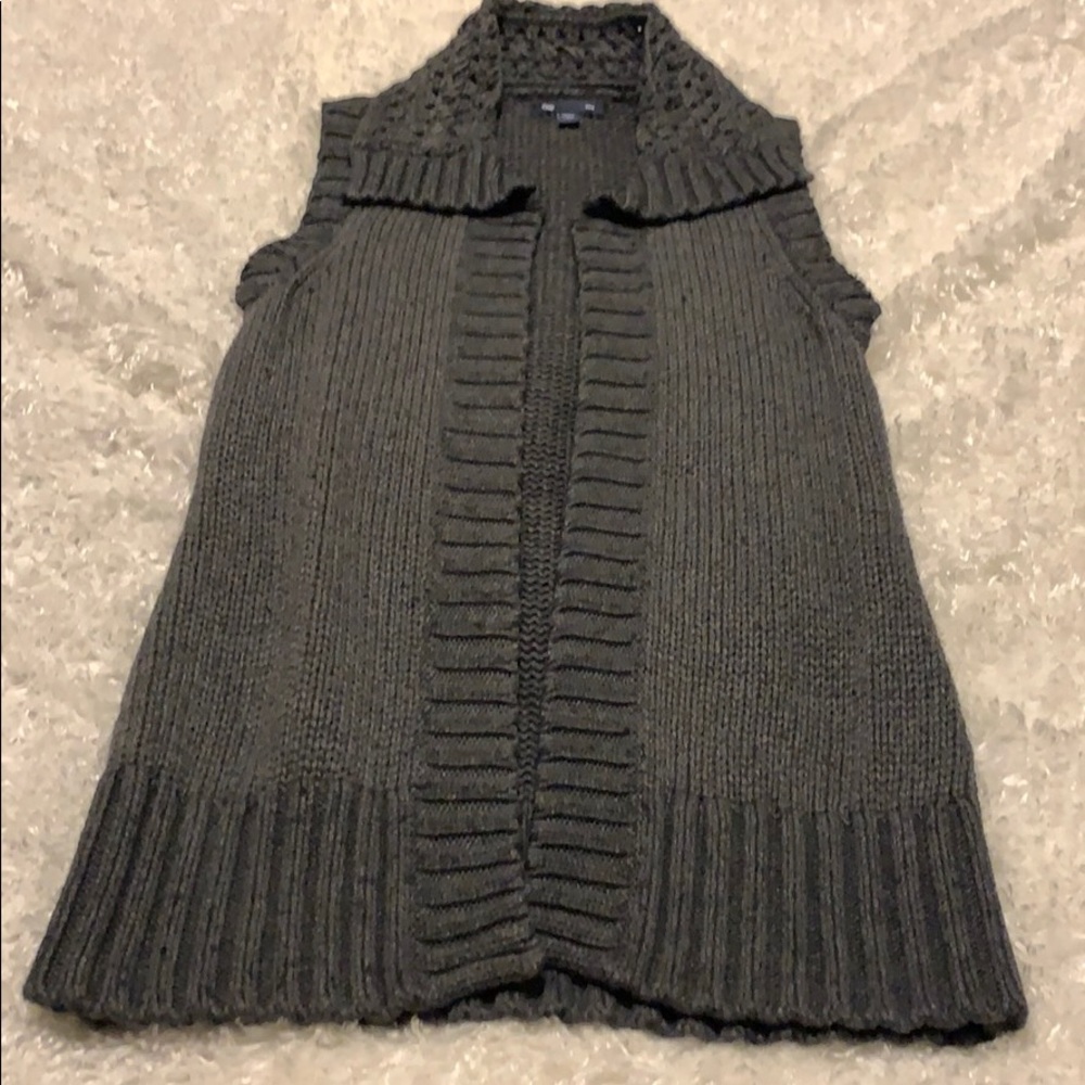 Gray Gap Sweater Vest
